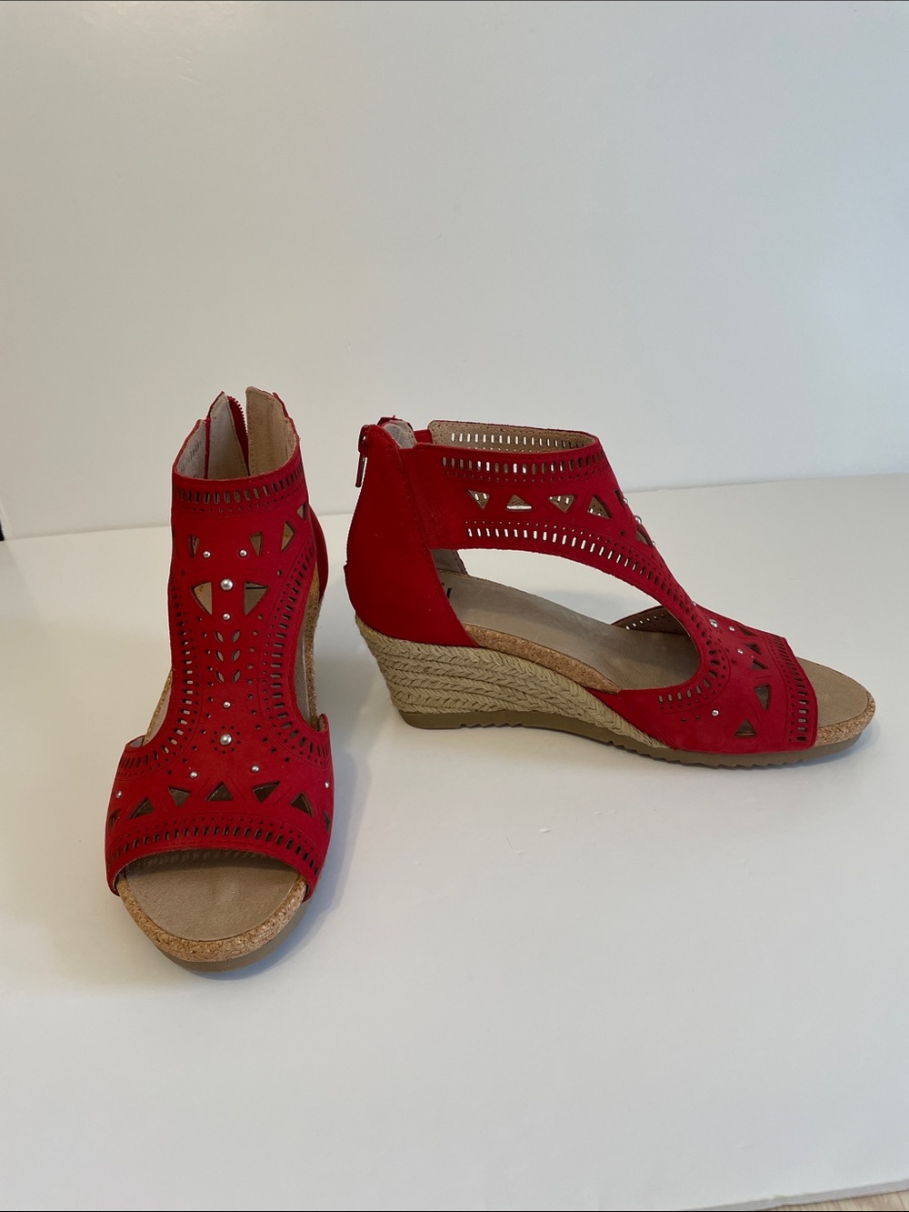 Earth “Attalea Barbuda” Wedge Sandals